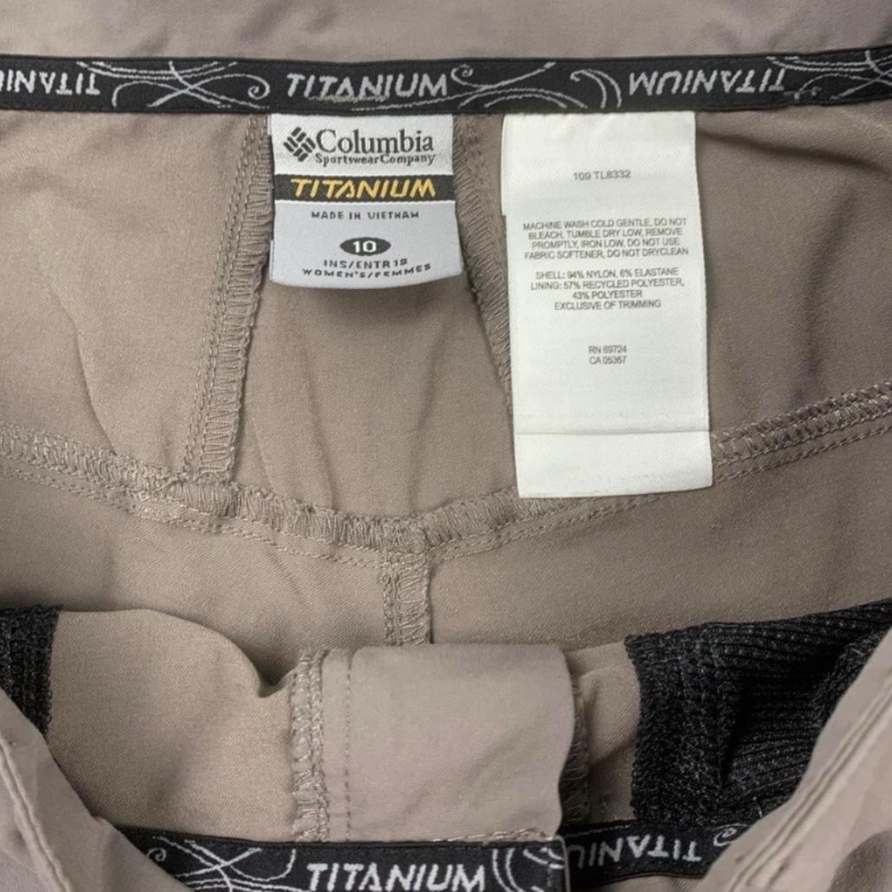 Columbia Titanium Cargo Capri Crop Omni-Shield Women's Size 10 Outdoors Utility - Picture 3 of 6